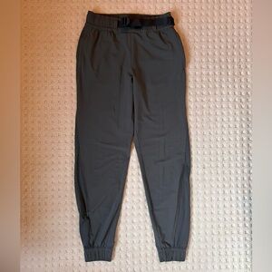 Athleta Quest Jogger